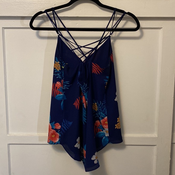 Express Blue Floral Tank Top - Picture 4 of 7